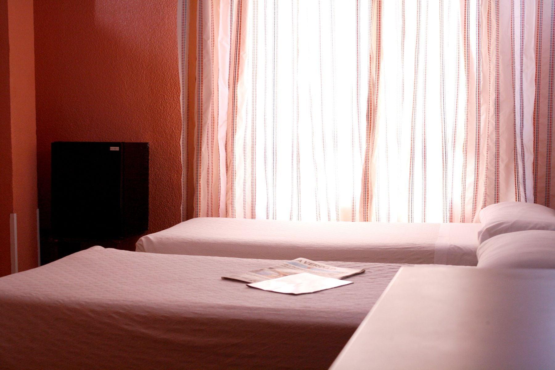 Hotel Universal Murcia Bagian luar foto