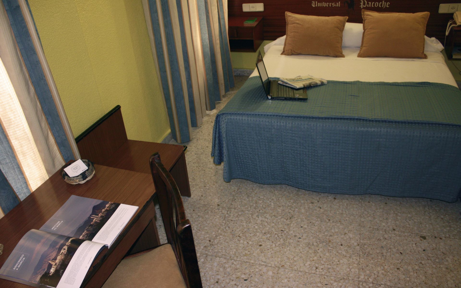 Hotel Universal Murcia Bagian luar foto
